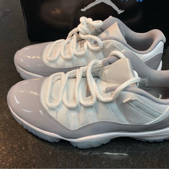 2023
Air Jordan 11 Retro Low \'Cement Grey\'
Sz 7.5 Nwb main image 6